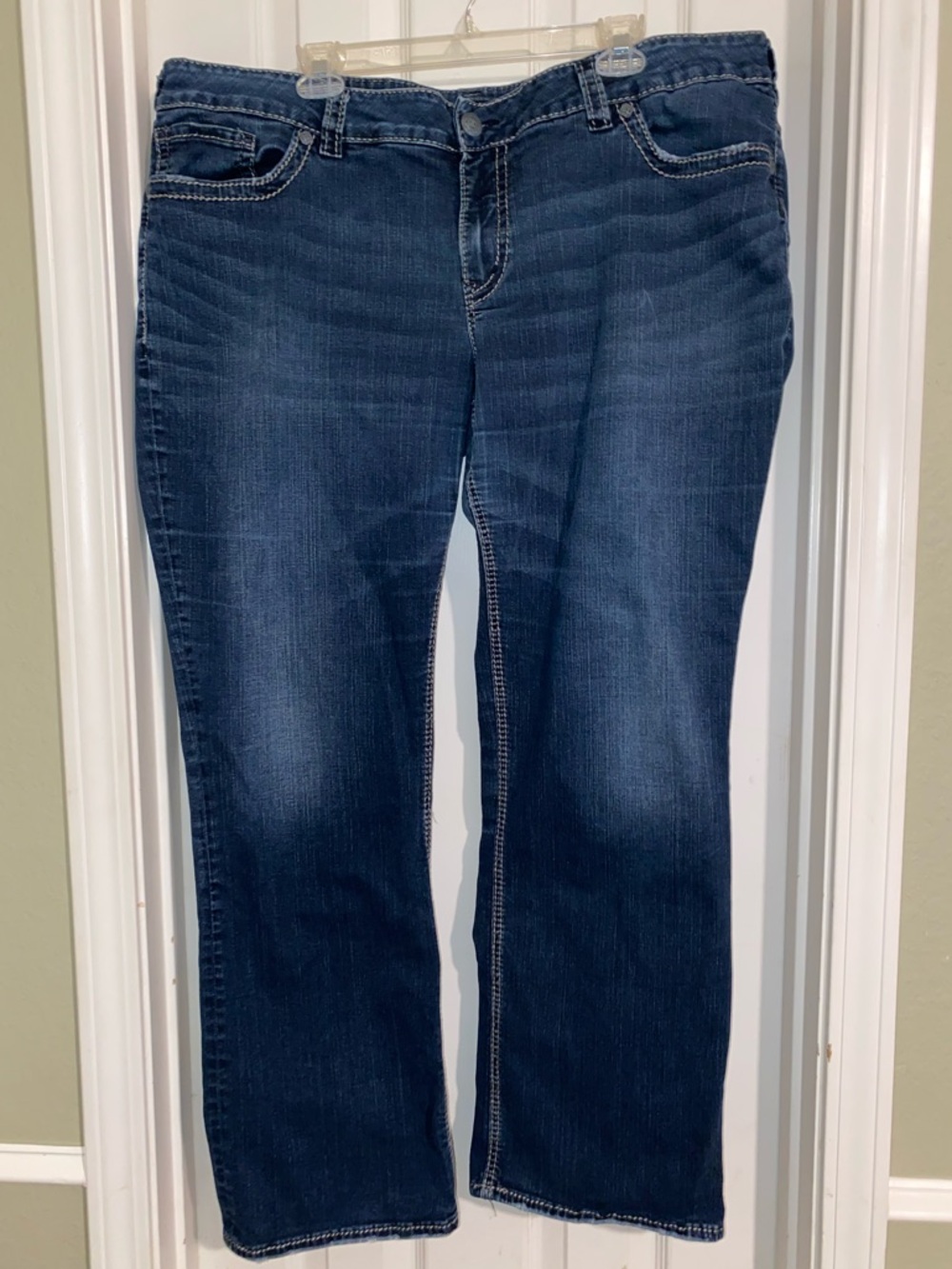 Silver Jeans Suki Mid-Rise Dark Indigo Bootcut Jeans